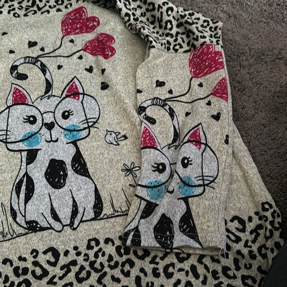 Cat Sweater - Picture 4 of 6